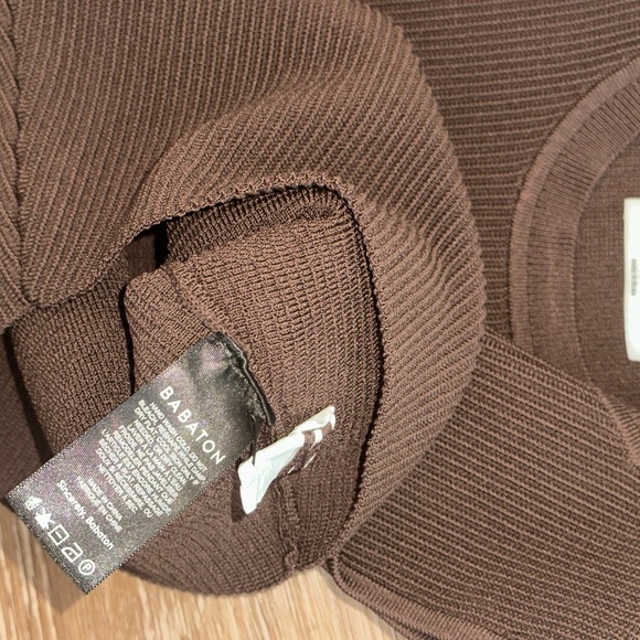 Babaton Sculpt Knit Brown Ribbed Top 🤎 - Picture 5 of 5